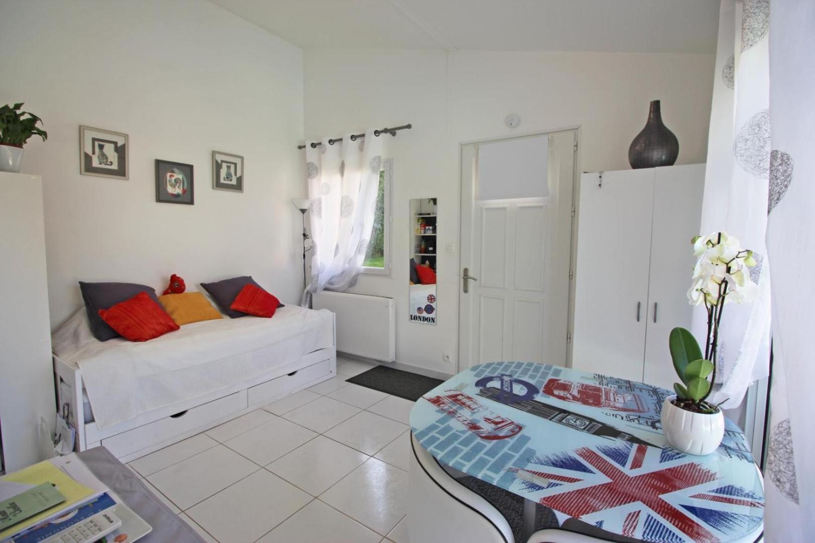 Les Carpes A Limoges Bed & Breakfast Екстериор снимка