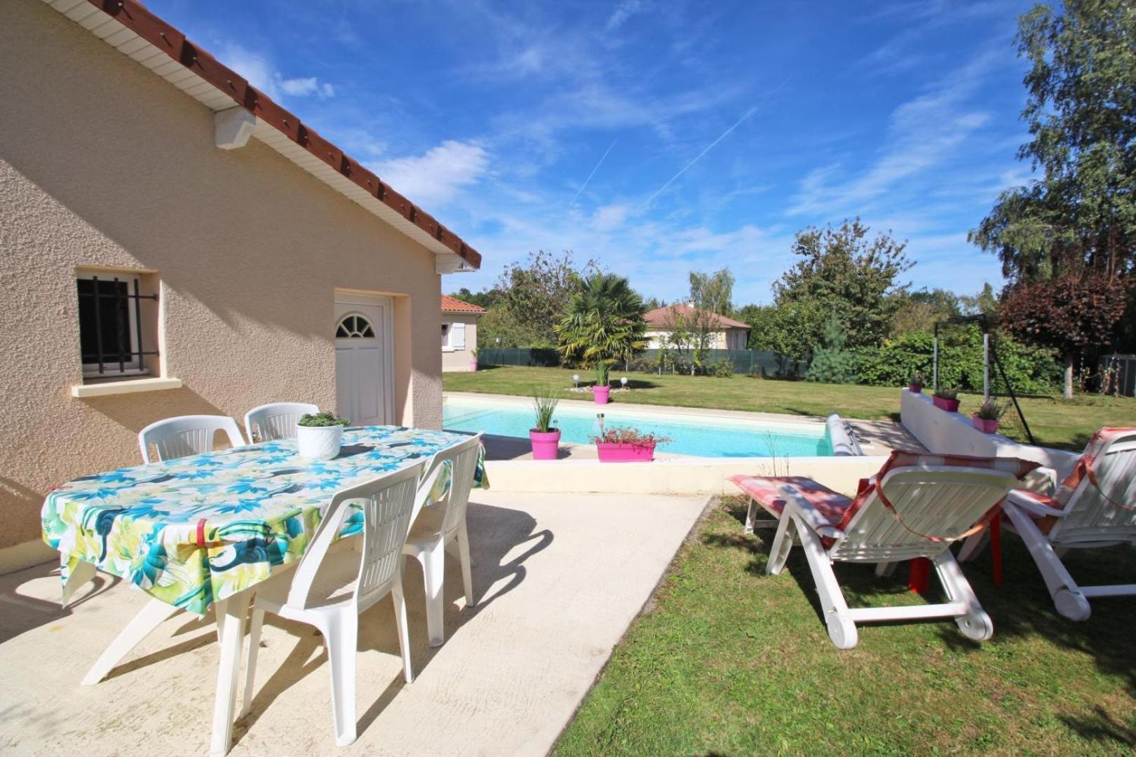 Les Carpes A Limoges Bed & Breakfast Екстериор снимка